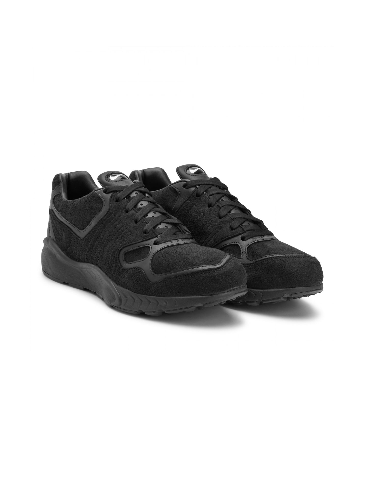 Nike hotsell cdg black