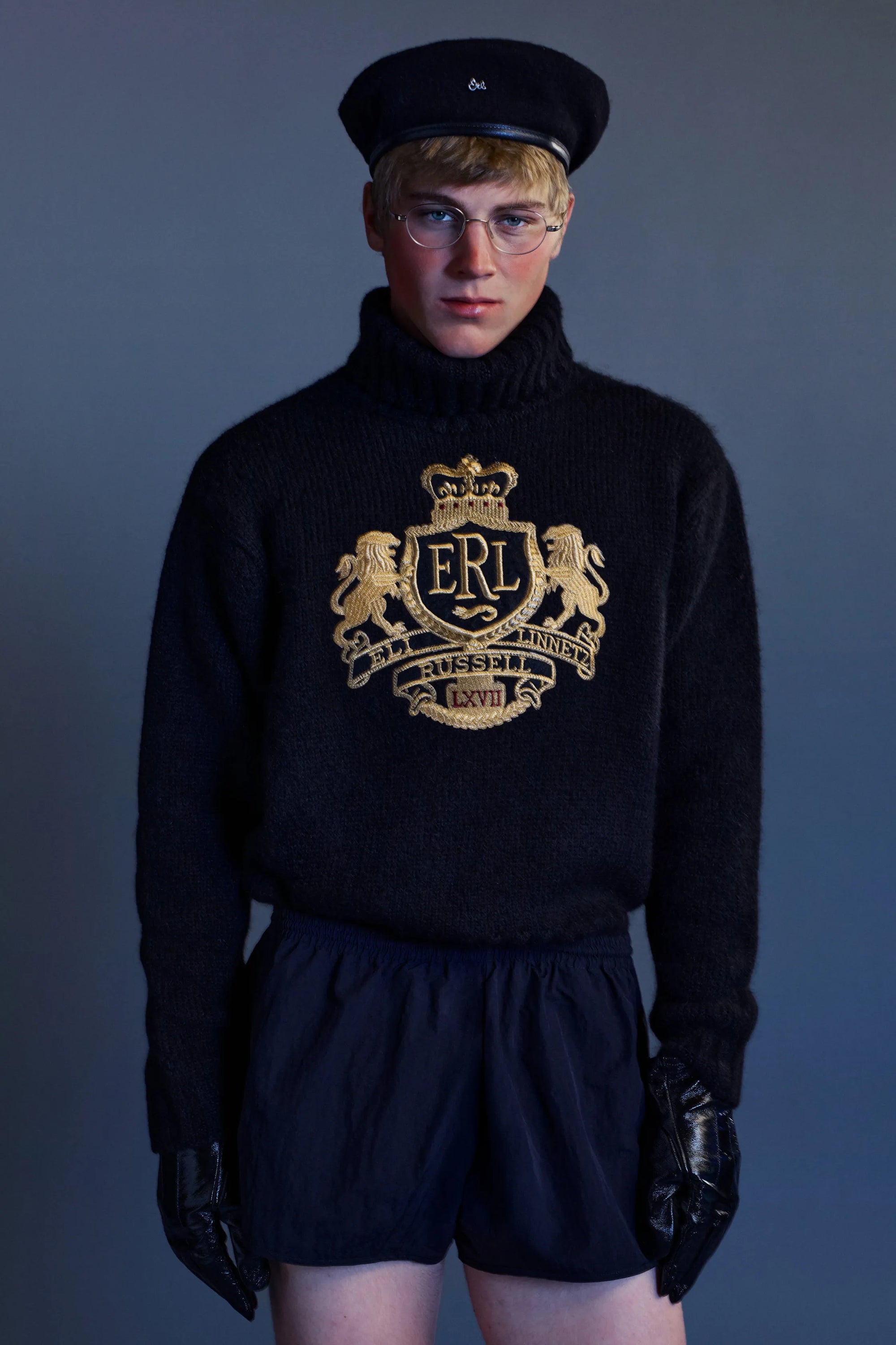 CREST CREWNECK