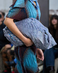 FIORE TWISTED BAG (STONE GREY)
