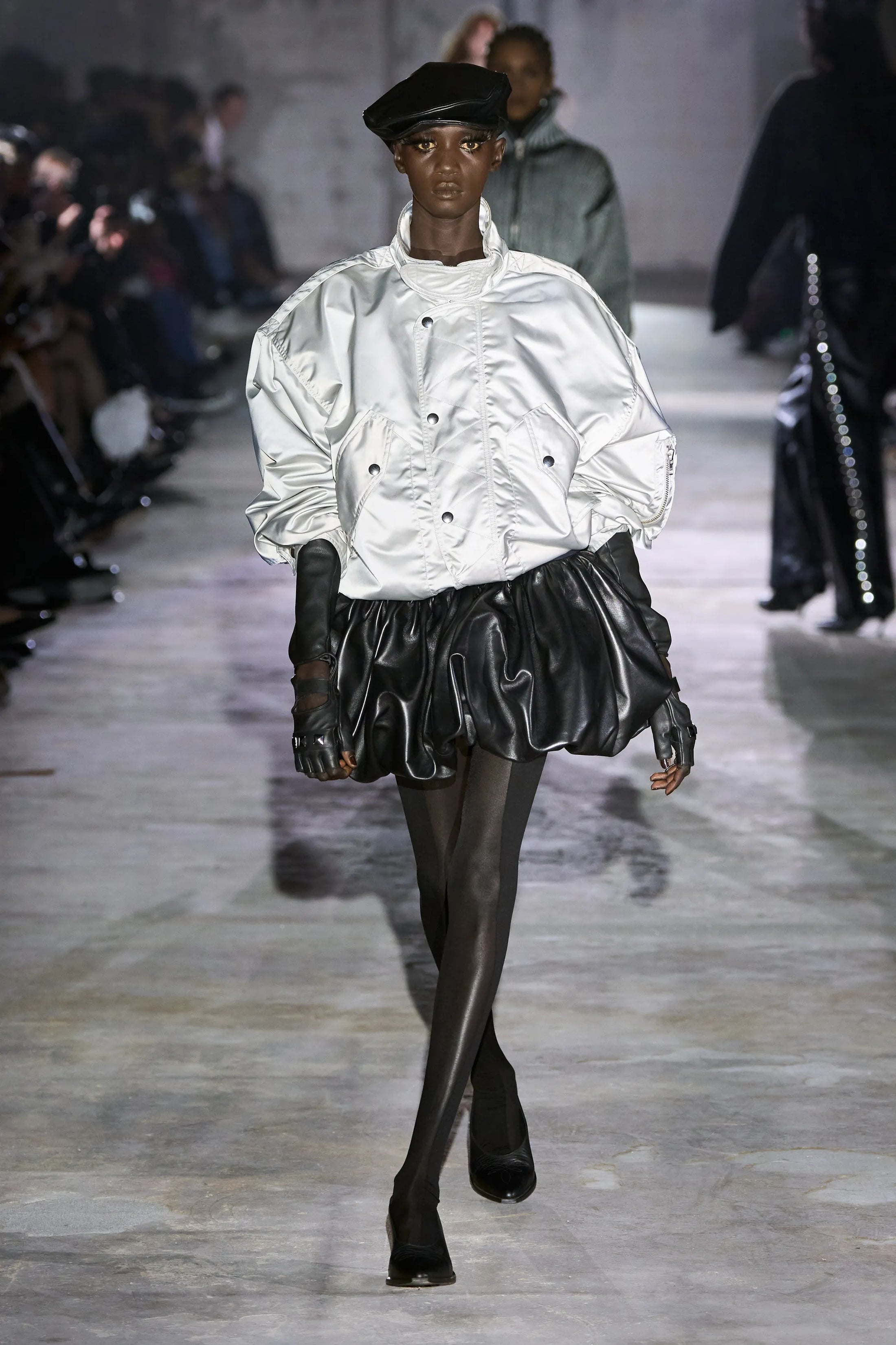 OVERSIZED FLIGHT JACKET