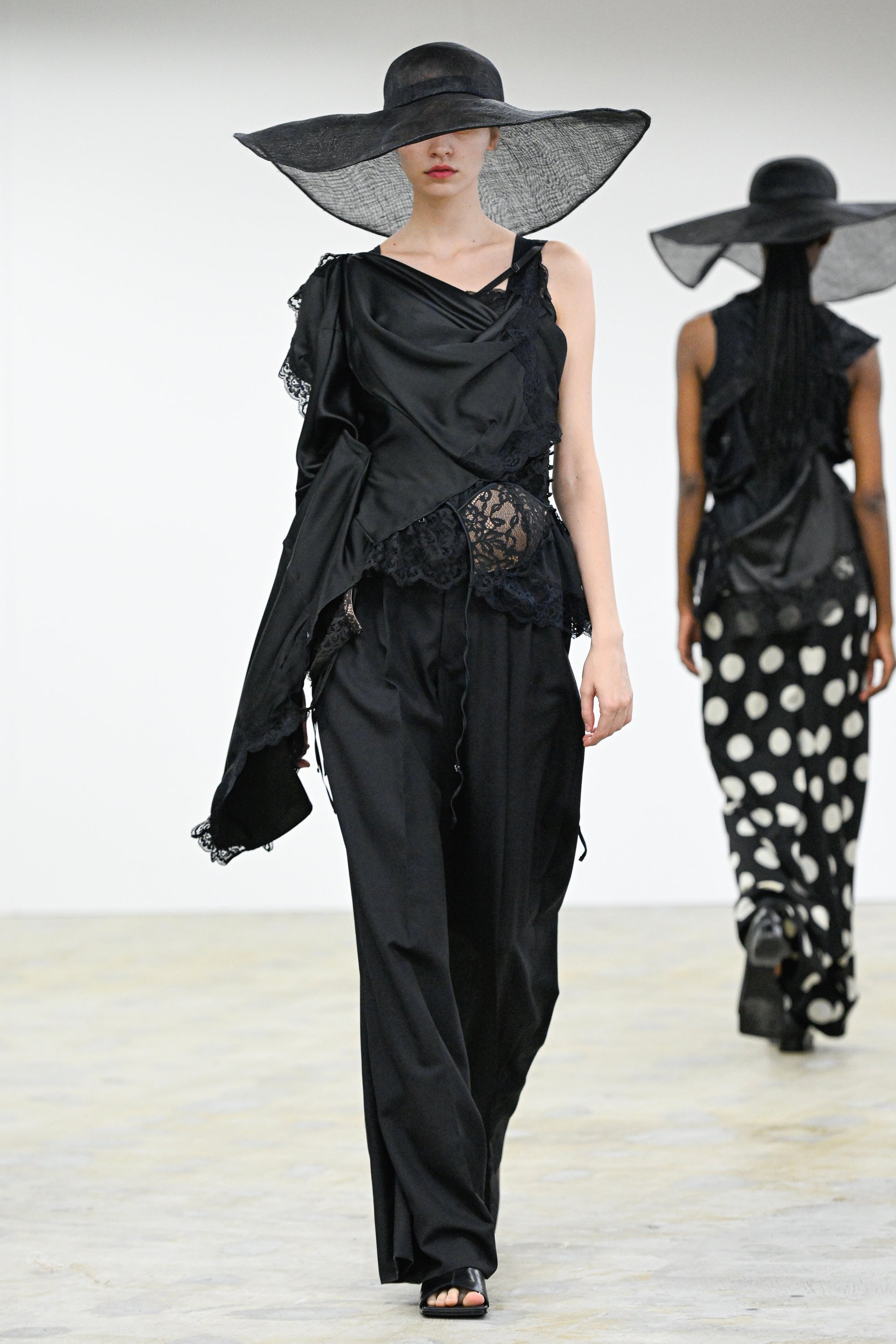 BELT TROUSERS - NOLM