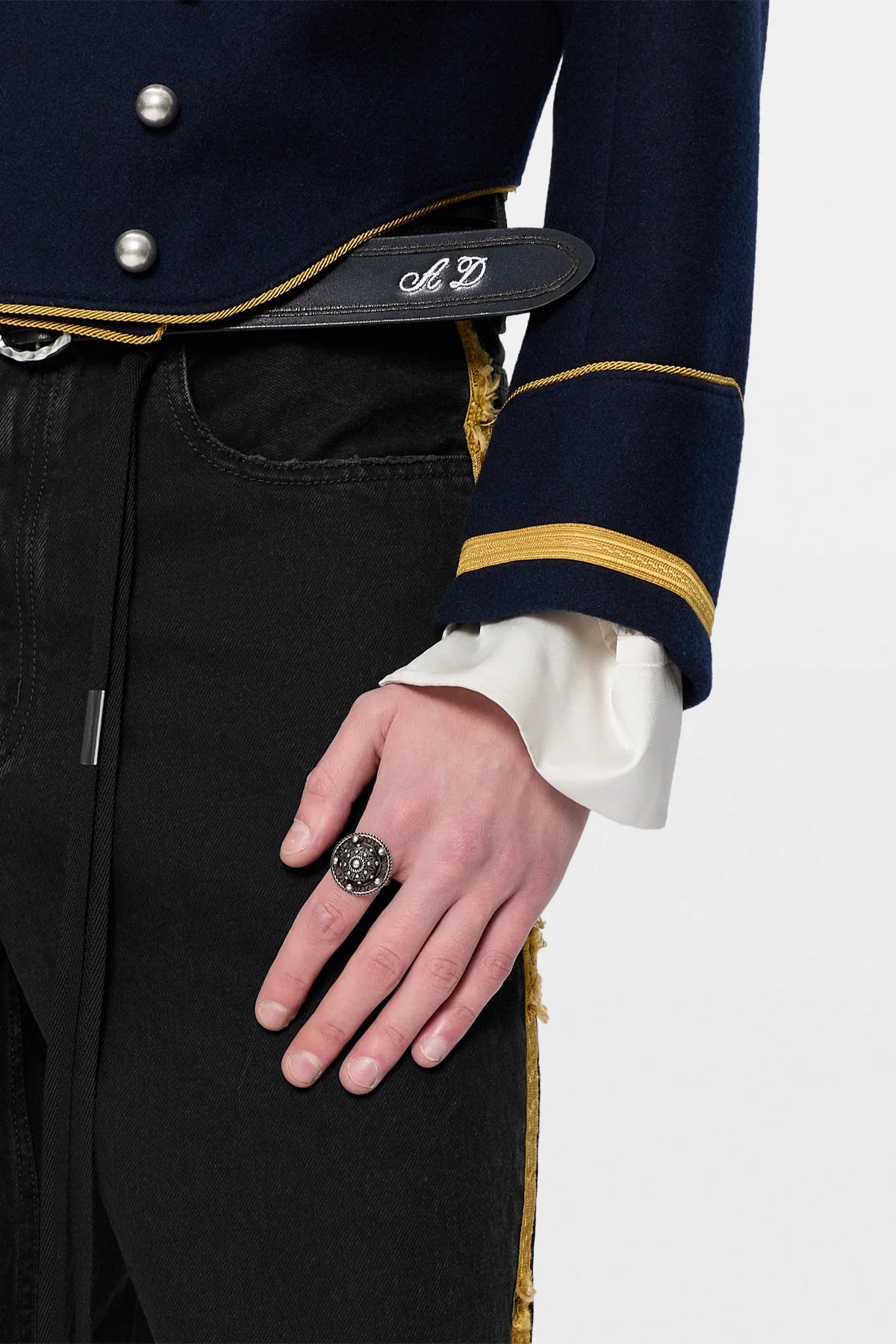 ANDRO LANTERN DOME RING