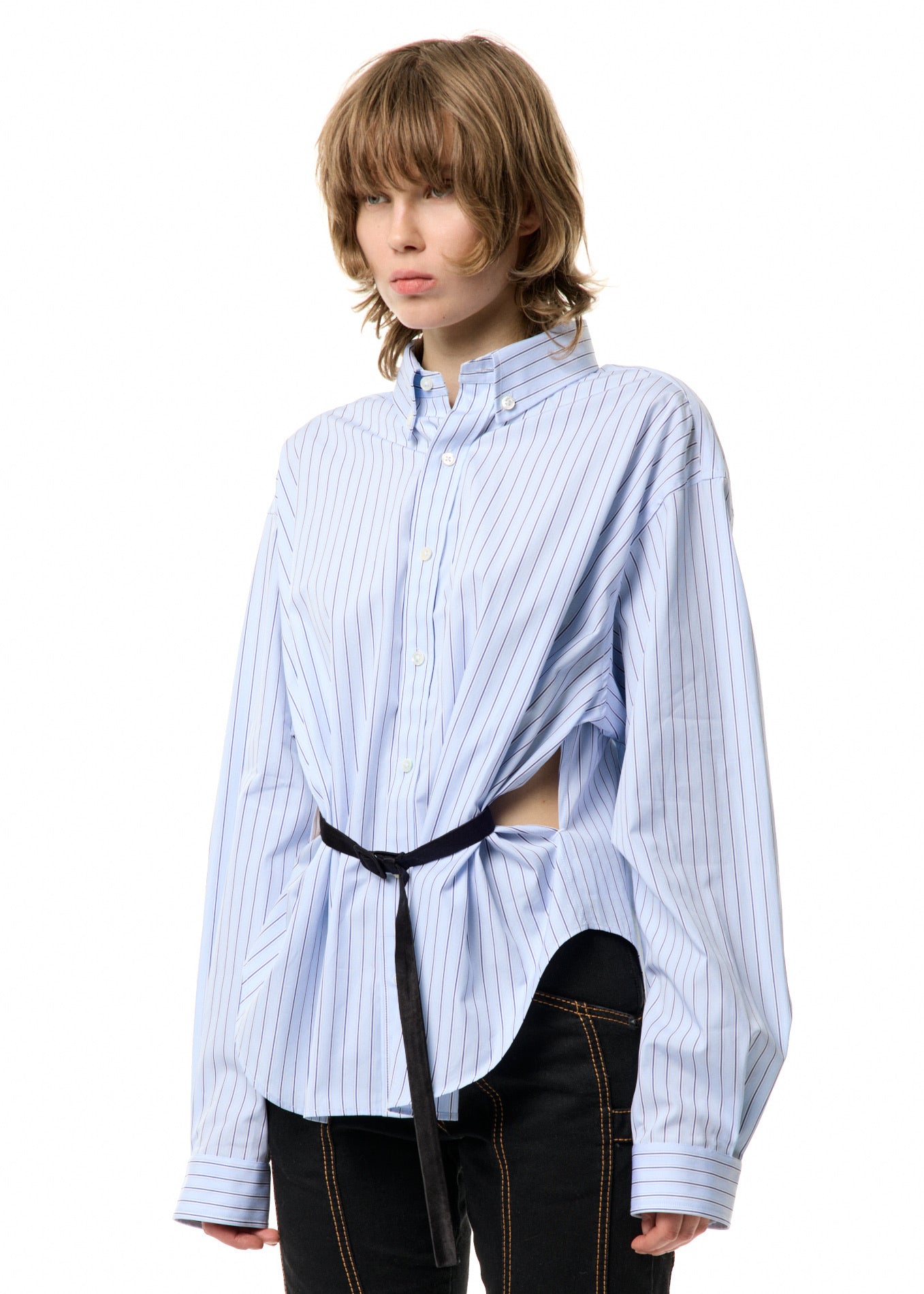 BELTED BUTTON DOWN SHIRT
