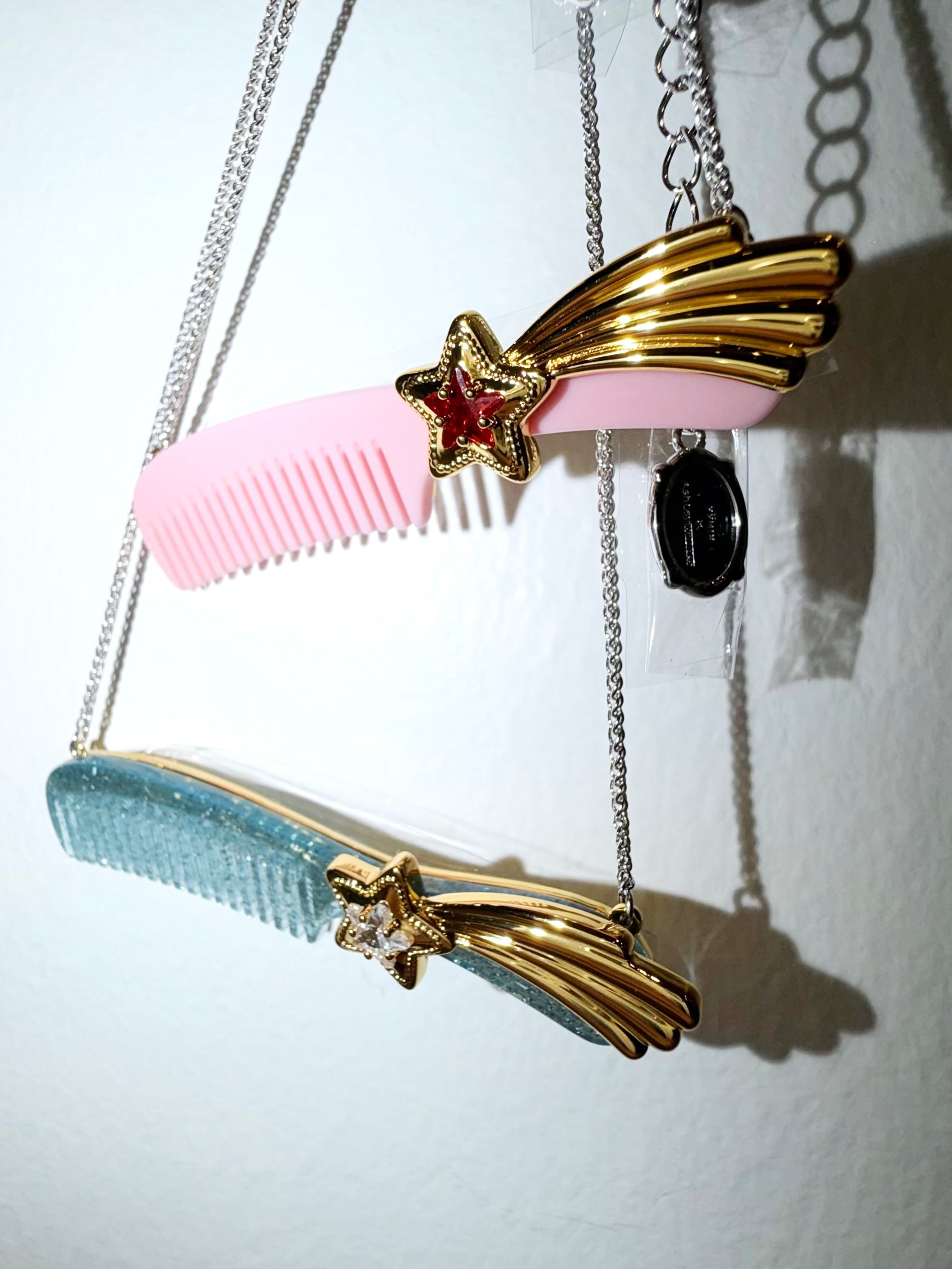 SHOOTING STAR COMB NECKLACE