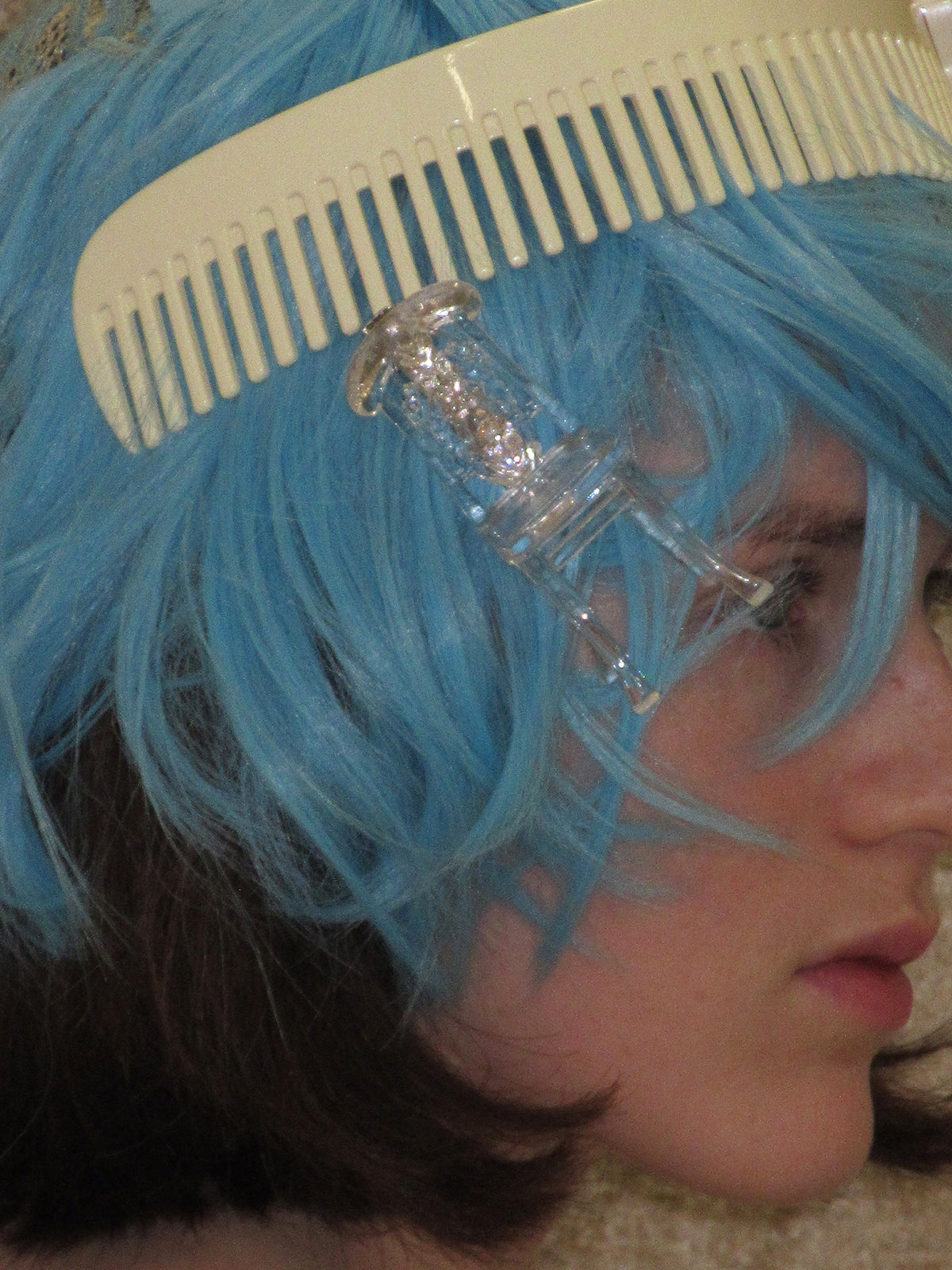 CHAIR HAIRCLIP