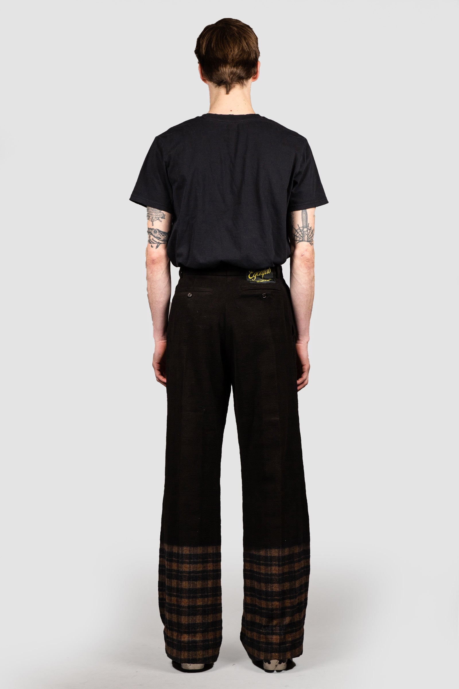 LARGE PANTS